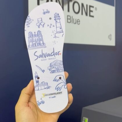 Essa não sai do pé! Impressão UV direta nos solados das sandálias @usedupelo Os chinelos mais bombados da Bahia! #dupelô